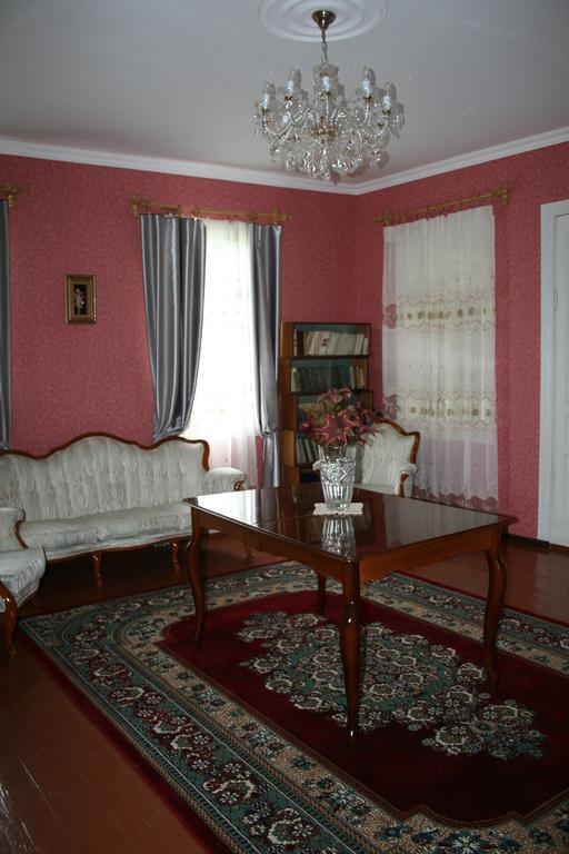 Guesthouse Gegi 库塔伊西 客房 照片