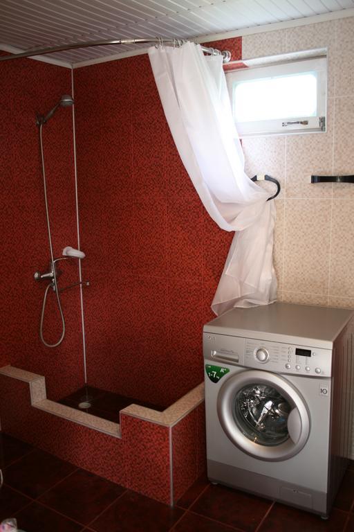 Guesthouse Gegi 库塔伊西 客房 照片
